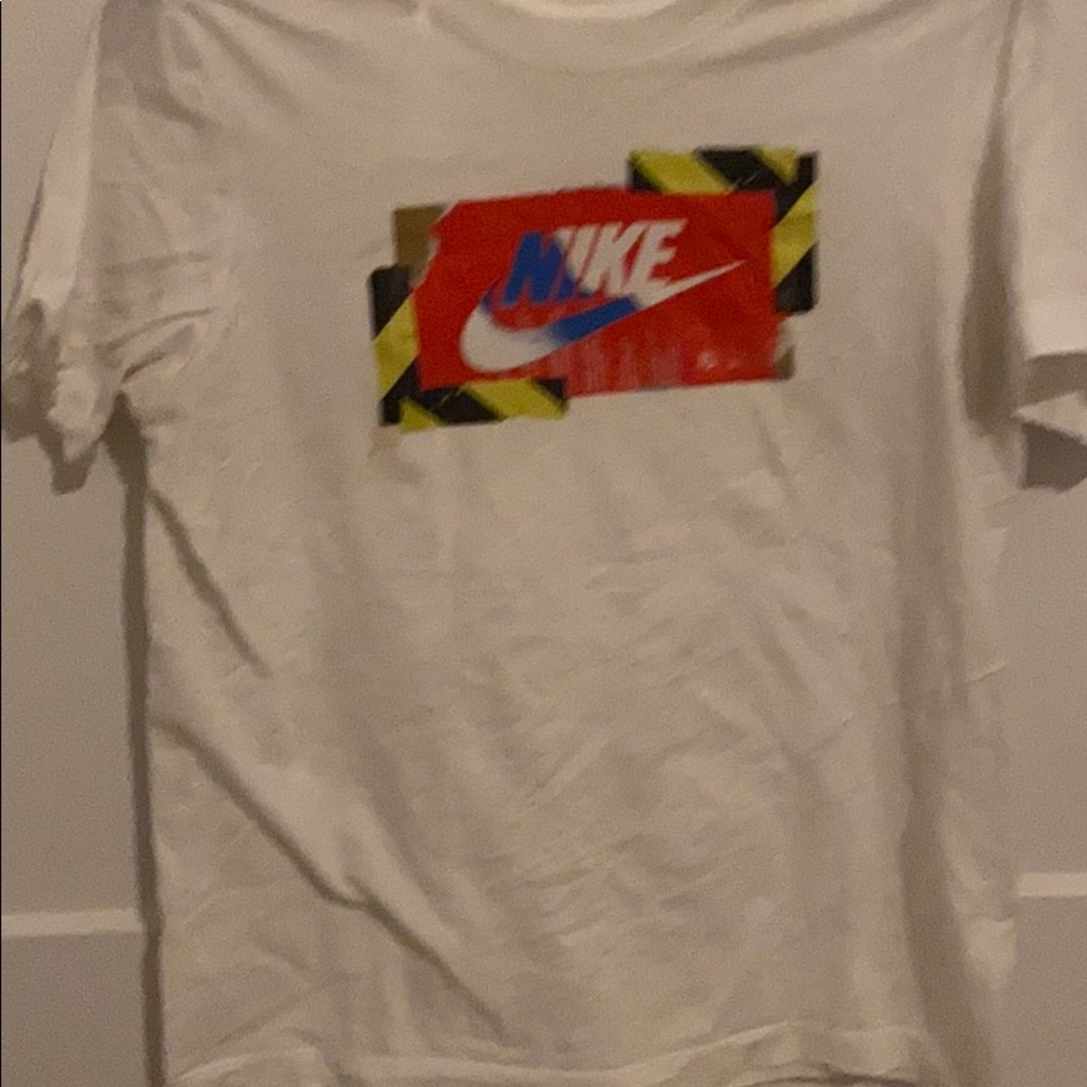 Nike t-shirt